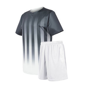 OEM ชุดยูนิฟอร์มฟุตบอลพิมพ์ลายซับลิเมชันใหม่ออกแบบได้ตามที่ต้องการพร้อมพิมพ์โลโก้ - Product Image 4