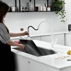 Grifo de <span class=keywords><strong>cocina</strong></span> moderno de un solo orificio de latón negro mate, grifo extraíble <span class=keywords><strong>Gourmet</strong></span>, grifo mezclador Flexible para baño, <span class=keywords><strong>cocina</strong></span> para hoteles - Product Image 5