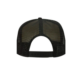 Casquette de camionneur imperméable Casquette de baseball perforée au laser avec logo personnalisé et patch en caoutchouc Casquette de haute qualité Performance Snapback - Product Image 3
