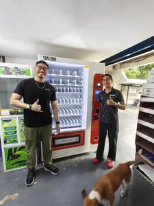 Máquina Expendedora de Bebidas y Snacks con Tarjeta de Crédito, Color Rojo, con Gestión Basada en la Nube SDK y Wi-Fi para Oficinas, Escuelas, Vestíbulos y Centros Comerciales - Product Image 3