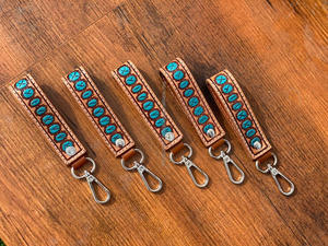 Porte-clés en cuir taillé sculpté à la main Porte-clés en cuir imprimé floral gaufré Accessoires en cuir taillé Porte-clés mignons pour hommes - Product Image 5