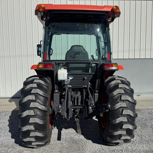 Tractor Agrícola M6060 4WD de Alta Productividad del 2015 con 1 Año de Garantía en Venta - Product Image 1