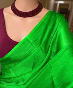 Fabuleux nouveau lancement à la mode et élégant Rayon Saree vente en gros à bas prix marché Surat Gujarat vêtements ethniques - Product Image 4