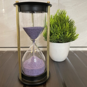 Reloj de Arena Náutico Antiguo de Latón de 6'' con Soporte, Reloj de Arena de Latón, Decoración para Escuela, Oficina y Hogar, Borde Metálico Verde - Product Image 1