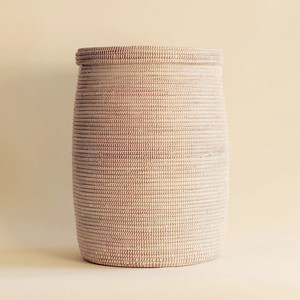 Panier cylindrique fait à la main en herbe de mer, paniers en herbe de mer naturelle pour le rangement à la maison - Product Image 1