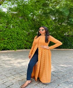 Boutique de femmes musulmanes Costume noir en velours cousu Robe trois pièces à la mode pakistanaise pour l'Aïd Mariage Fête Vêtements islamiques - Product Image 1