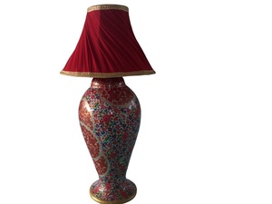 Elegante lámpara de mesa Kashmiri Paper Mache hecha a mano para una decoración única del hogar - Product Image 5