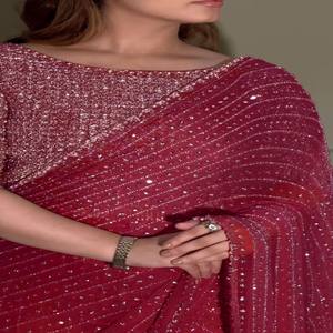 Georgette Saree avec paillettes de 5mm, travail Multy et bordure en dentelle Design lourd avec chemisier brodé pour les événements spéciaux - Product Image 2