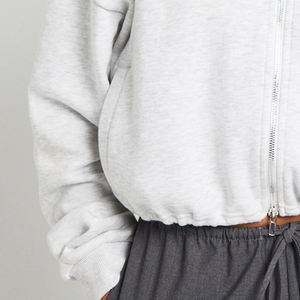 Sweat-shirt pour femme à épaules tombantes, confortable, pour les commandes en gros, avec un design doux et confortable pour l'hiver, avec un logo personnalisé, pas cher - Product Image 3