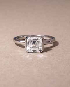 แหวนเพชรโมอิสตัดเพชรโมอิสซาไนท์3.51วง925สีเงินพร้อมกรอบครึ่งวงและวงมน2มม. ไม่เหมือนใคร - Product Image 1