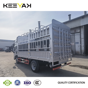<span class=keywords><strong>Camion</strong></span> cargo JMC de qualité supérieure Transport de bétail et de volaille Diesel <span class=keywords><strong>5T</strong></span> Cage Box Truck Transport de moutons et de bétail - Product Image 4