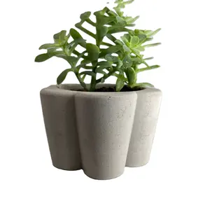 Bouquet Planter Silicone Mold | Unique Resin Cement Mold | Cute Bouquet Silicone Resin Concrete Mold For Casting Epoxy or Beton