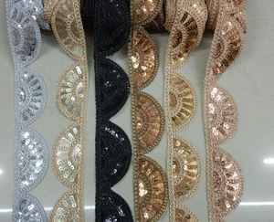 Hecho a medida en patrón de scalaping secuencia bordada trabajo en seis colores en 1,5 pulgadas de ancho para prendas y trajes - Product Image 4