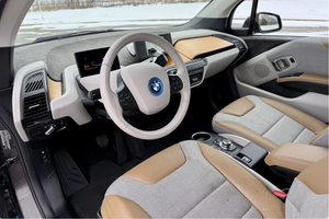 PRÊT À CONDUIRE - VÉHICULE D'OCCASION À VOLANT À GAUCHE |   Conduite à droite |   42K-MILEAGE 2015 B M W I3 REX - Product Image 4