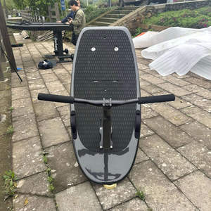 Planche de surf électrique hydrofoil en fibre de carbone avec logo personnalisé, batterie 58V 8kw, planche de surf volante électrique - Product Image 2