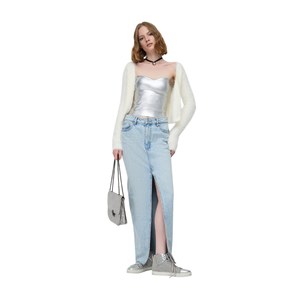 Camiseta Casual de Mujer, 100% Algodón, Cuello Redondo, Corte Regular - Product Image 3