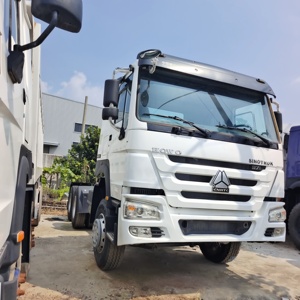 Venta caliente en África usado Sinotruk HOWO Tractor Truck 371/375/400/420/380HP 6X4 10 Wheel Trailer Head para la venta - Product Image 1