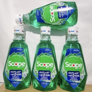 Crest Scope Classic Outlast Fresh Mint <b>Mouthwash</b> Rinse, Jumbo Size 33 oz - Product Image 1