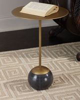 Décoration pour la maison nouvelle table d'appoint géométrique de luxe accessoires de meubles indiens de qualité supérieure Table de luxe décorative en métal