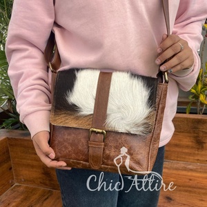 2024 Newest Wholesale Fashion Real Cowhide Leather Crossbody Purse <b>for</b> <b>Men</b> & Women Genuine Leather Luxury <b>Messenger</b> Handbags - Product Image 1