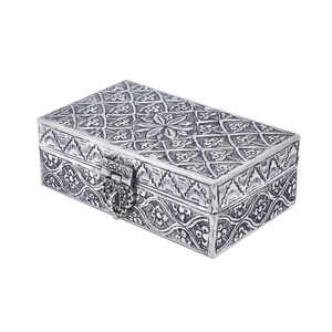 Organizador de almacenamiento de baratijas de joyería de Metal Vintage con patrón de Rosa Cajas de joyería de Metal para mantener joyas elegantes en latón dorado - Product Image 2