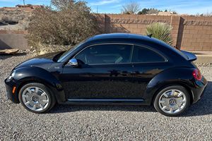 VOLKSWAGEN BEETLE TURBO FENDER EDITION 2013 D'OCCASION CÔTÉ GAUCHE/DROIT - Product Image 3