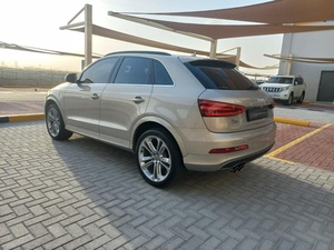 Q3 Audi 40TFSI 2014 2.0L มือสอง SUV เกียร์ธรรมดาที่นั่งหนังไดรฟ์ AWD ภายในสีดำรองรับ BMW MINI Toyota Land Cruiser - Product Image 6