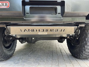 Nous avons un très bon pick-up diesel 4.5L Toyota Lannd Cruiser 79 BA à vendre - Product Image 6