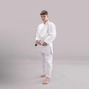 Conjuntos de Judo Gi Cómodos, Diseño Personalizado, Tela de Algodón Resistente, Corte Tradicional, Construcción Reforzada, Alta Calidad y Durabilidad - Product Image 4