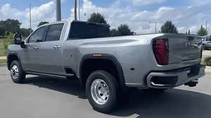 รถบรรทุกมือสองคุณภาพดี ปี 2025 Sierra 3500 HD Denali Ultimate DRW - พร้อมจัดส่ง - Product Image 2