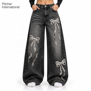 Wholesale womens jeans Mom jeans Vintage wash jeans Private Label Supplier for US Boutique Brands Bulk - Product Image 1