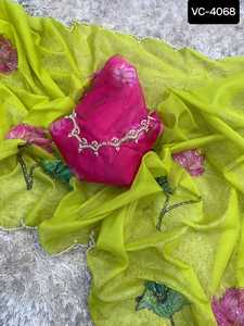 Diseño de encaje intrincado Georgette Bandhani Saree Estilo tradicional Ropa de mujer para bodas Festivales Fiestas - Product Image 4