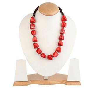 Collar grueso de mujer con declaración audaz, cuentas de piedra de resina roja hechas a mano para fiesta de moda, Ropa Étnica - Product Image 2