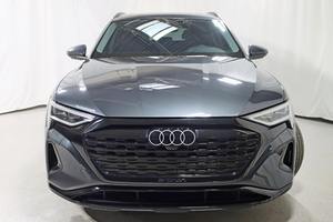 Audi Q8 e-tron Premium Plus 4 portes SUV AWD 2024 d'occasion en bon état - Product Image 4