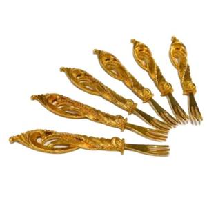 Juego de cubiertos de aluminio chapado en oro moderno de la mejor calidad con elegante diseño de mango giratorio perfecto para uso en comedor y cocina - Product Image 1