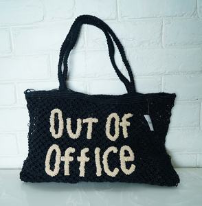 2025 Eco-Chic Bohemian Yute Crochet Tote Bags Alta calidad Compras diarias Patrón de letras coloridas Tendencia Diseño de moda - Product Image 3