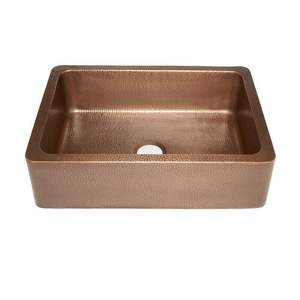 Évier de cuisine en cuivre, option polyvalente pour divers thèmes de cuisine, avec une texture rustique à la patine martelée. - Product Image 2