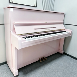 Piano Vertical Yamaha U1E Rosa Clásico, Importado de Japón, Artesanía Superior, Acabado Rosa de Alta Calidad, Rendimiento Suave - Product Image 1