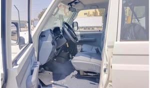 Nuevo Toyota 76 LX SUV 2025, 399HP, 4000+cc, 5 Plazas, Híbrido, 4 Cilindros, Motor Izquierdo, Transmisión Automática - Product Image 3