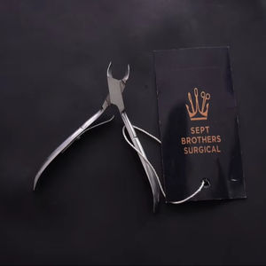 Ciseaux de barbier en vente chaude, ciseaux de barbier élégants sur mesure, instruments de beauté en acier inoxydable, ciseaux de barbier - Product Image 1