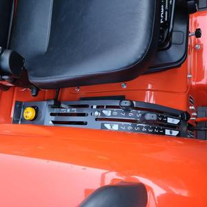 Tracteur Kubota L3901HST 2018 : Puissance compacte, efficacité énergétique et performances polyvalentes - Product Image 4