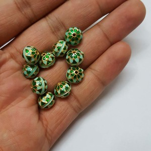 10mm bleu vert Meenakari perles | Perles entretoises en émail bicolore | Perles rondes faites à la main pour bijoux à bricoler soi-même et fournitures d'artisanat - Product Image 2
