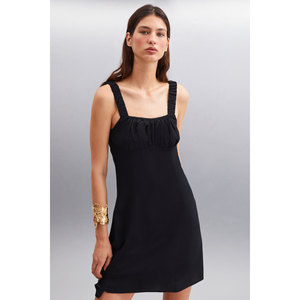 ETHIQUET ERIDANIA Robe courte en tissu crêpe tissé pour femme, col Kuplu Romantik - Product Image 6
