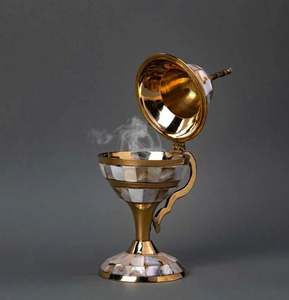 Quemador de incienso de latón más popular al por mayor con nácar liso pulido hogar Hotel Oficina centro de mesa pantalla decorativa - Product Image 5