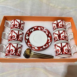 Graceful Decal Design Bone <strong>China</strong> Coffee <strong>Cup</strong> Restaurant Ceramic Gold Tea <strong>Cup</strong> Sets Luxury Saucer Business Gifts - Product Image 5