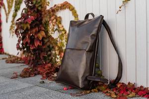 Sac à dos en cuir pour hommes sac à main de bureau sac de voyage sac à dos universitaire - Product Image 2