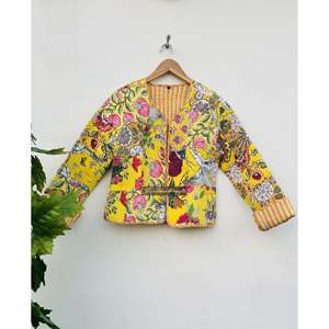 Veste en coton matelassée réversible style bohème, patchwork, avec franges, sequins, plumes, décorations de perles, logo personnalisable - Product Image 2
