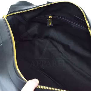 Sac de sport en cuir au meilleur prix avec grande capacité, look élégant, construction durable et sangle réglable conçue pour les activités de plein air - Product Image 6