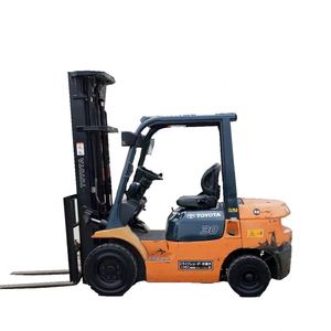 Montacargas Diésel Usado de 3T para Trabajo Pesado con Motor Diésel, Altura de Elevación de 6m, Estructura de Tres Puertas - Product Image 1