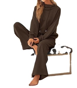 Conjunto Deportivo de Dos Piezas para Mujer, Transpirable, con Capucha, para Invierno, Ligero, de Poliéster/Algodón, Servicio OEM, Venta al Por Mayor desde Pakistán - Product Image 2